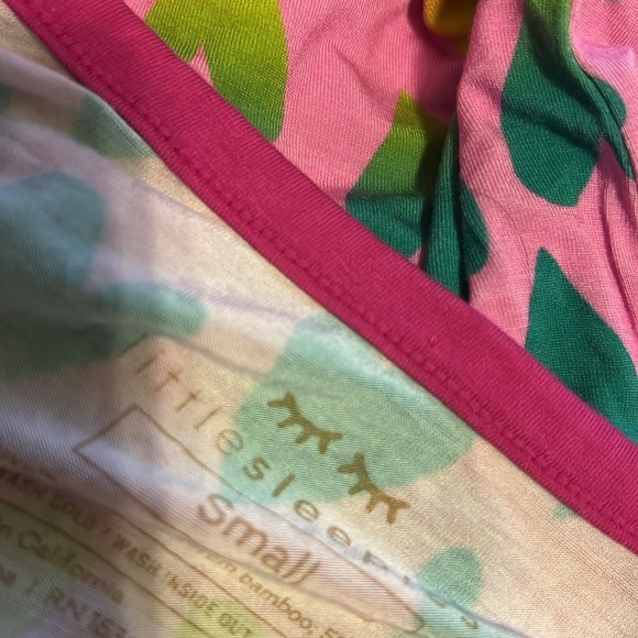 Little Sleepies Ombré Heart bamboo pajama TOP ONLY size Small - Picture 6 of 6